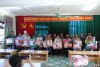 Viện kiểm sát nhân dân huyện Tuần Giáo thăm, chúc têt và tặng quà một số gia đình có hoàn cảnh khó khăn tại xã Mường Mùn