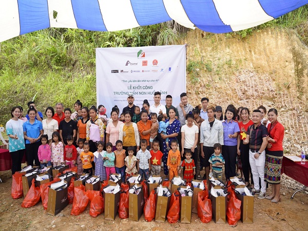 Viện KSND huyện Điện Biên phối hợp làm công tác thiện nguyện