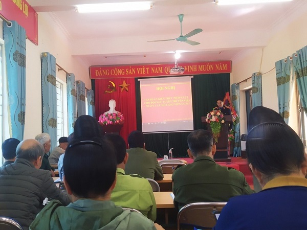 Viện kiểm sát nhân dân huyện Điện Biên tuyên truyền pháp Luật Hôn nhân và gia đình năm 2014