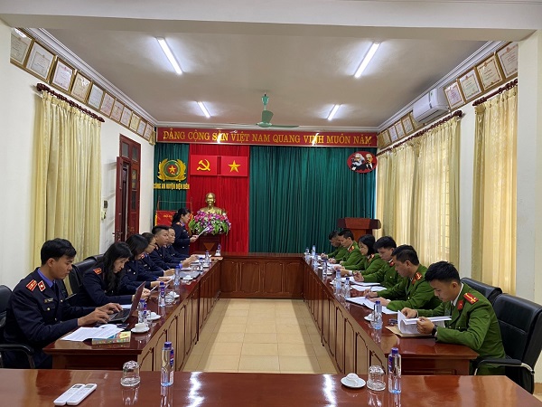 Trực tiếp kiểm sát việc tiếp nhận, giải quyết nguồn tin tội phạm tại Cơ quan CSĐT Công an huyện Điện Biên